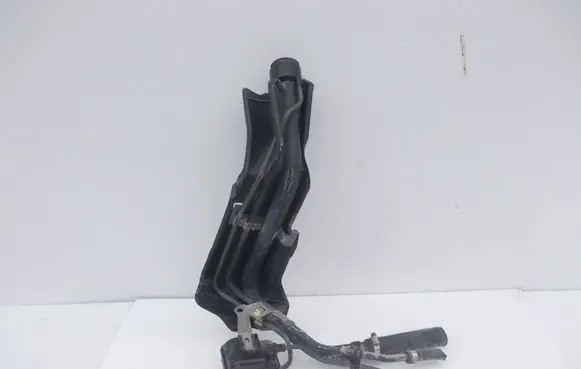 Toyota Yaris Fuel tank filler neck pipe 7774633010