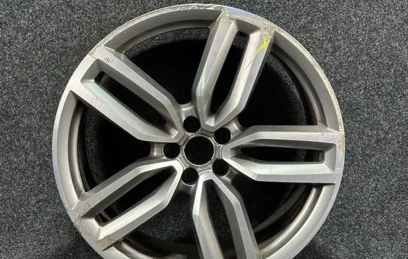 Audi Q5 SQ5 R12 alloy rim 8R0601025AM