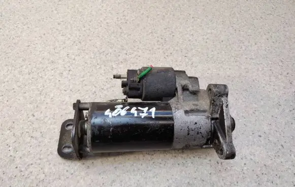 Peugeot 406 Starter motor 0001108130