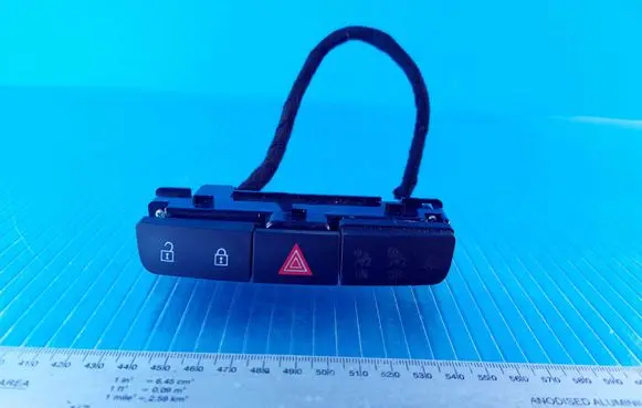Opel Insignia A Hazard light switch 13271927