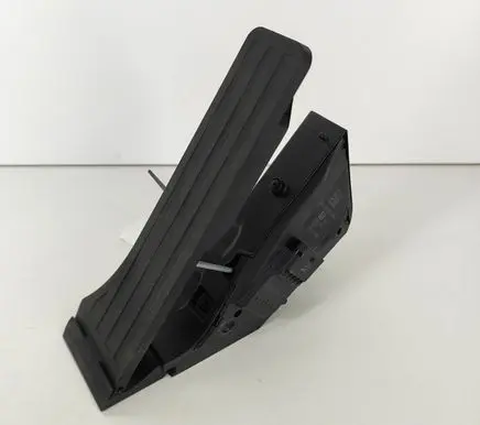 Mercedes-Benz GLE W167 Accelerator throttle pedal A2053000004