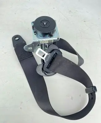 Mini One - Cooper Coupe R56 Seat belt trim OE2751225