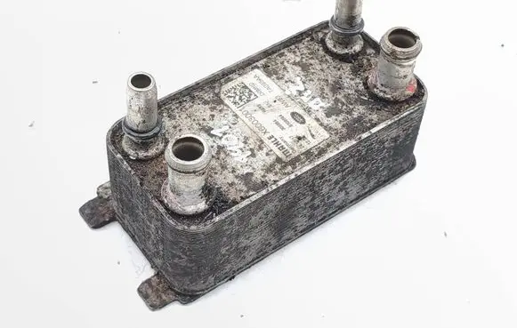 Jaguar F-Pace Gearbox / Transmission oil cooler X6003001 5108664 AW837A095AA