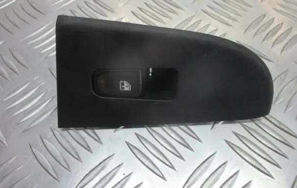 Hyundai Elantra Electric window control switch