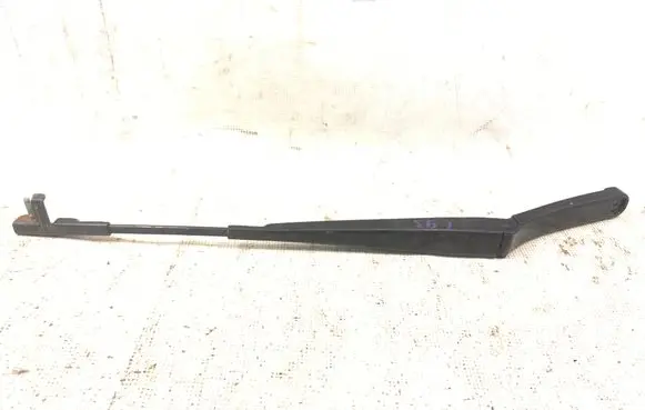 Skoda Octavia Mk2 (1Z) Front wiper blade arm