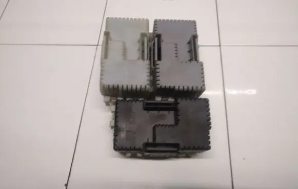 Ford Mondeo MK IV Fuse module 6G9T14K131CA 6G9T14K231AA