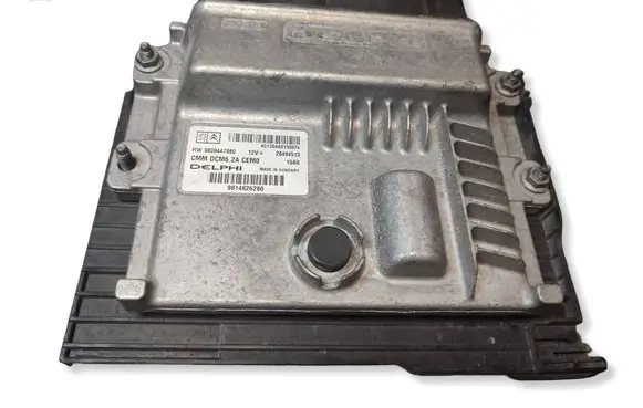 Peugeot 308 Engine control unit/module 9809447980
