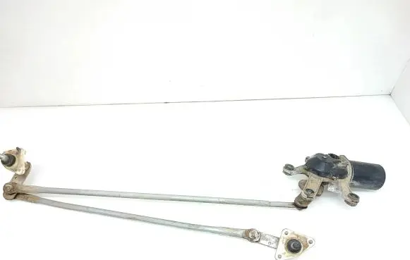 Front wiper linkage and motor