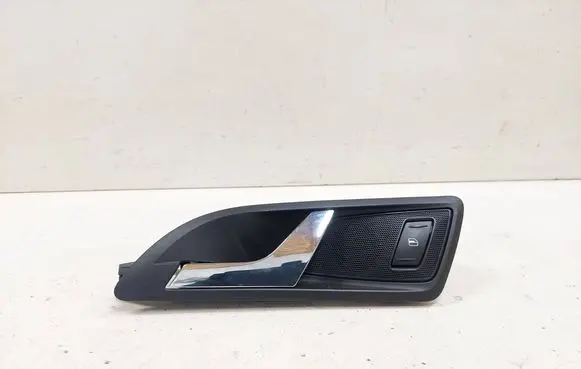 Skoda Octavia Mk2 (1Z) Rear door interior handle 1Z0839247