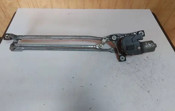 Volvo S40 Front wiper linkage and motor 3397020756