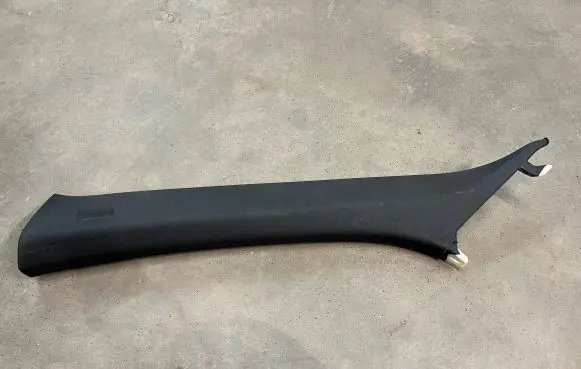 Audi Q7 4M (A) pillar trim 4M0867233 4M0867233M