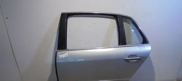 Volkswagen Phaeton Rear door