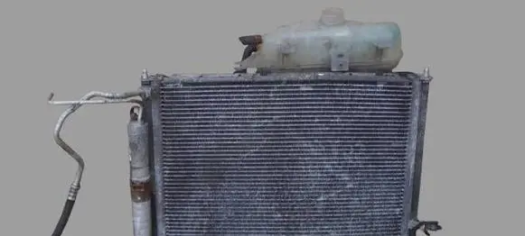 Renault Clio III Radiator set 