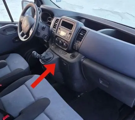 Opel Vivaro Dashboard center trim panel 1259215X 48535M