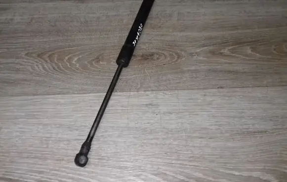 Volvo S80 Tailgate/trunk strut/damper 9483297