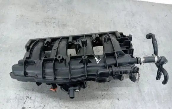 Volkswagen PASSAT B6 Intake manifold