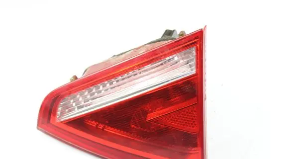 Audi S5 Tailgate rear/tail lights 8T0945094