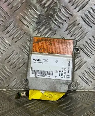 Volkswagen PASSAT B5 Airbag control unit/module 3B0959655