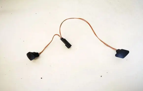 Opel Zafira A Steering wheel buttons/switches 16829755