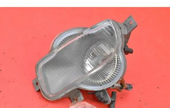 Volvo V70 Front fog light 8620228