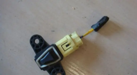 KIA Rio Airbag deployment crash/impact sensor 95920H8100