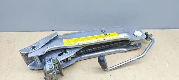 Audi A8 S8 D4 4H Lift Jack 8E0011031M