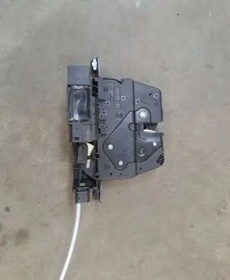 BMW 5 GT F07 Tailgate/trunk/boot lock/catch/latch 16367210 UK726954303
