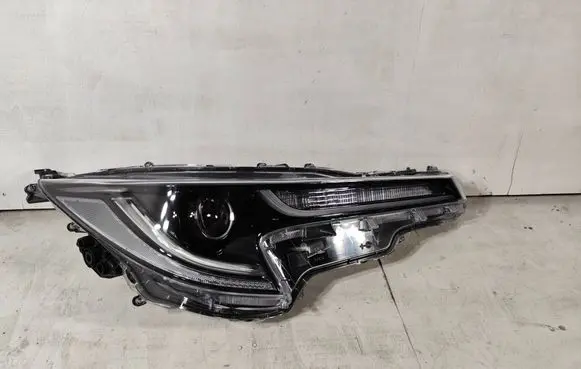 Toyota Corolla E210 E21 Headlight/headlamp 8111002S70