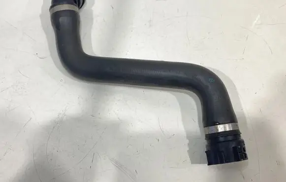 BMW 5 E60 E61 Engine coolant pipe/hose 7788742