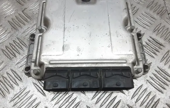 Renault Espace III Engine control unit/module 0281001999