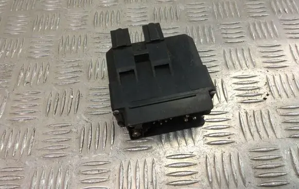 BMW 5 E34 Other control units/modules 2241385D 899133