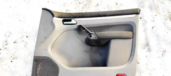 Volkswagen Touran I Front door card panel trim 1T2867012