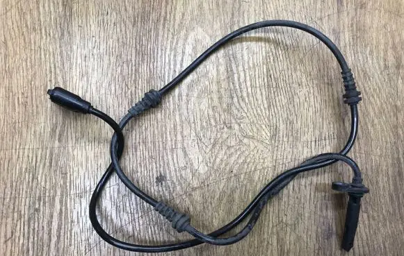 Mercedes-Benz C W205 ABS brake wheel speed sensor A2059058003