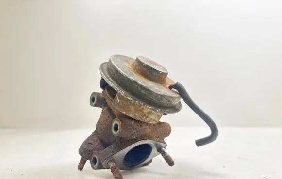 Honda FR-V EGR valve