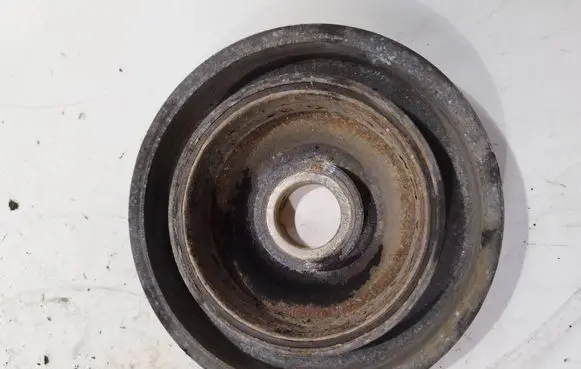 Peugeot 3008 I Crankshaft pulley