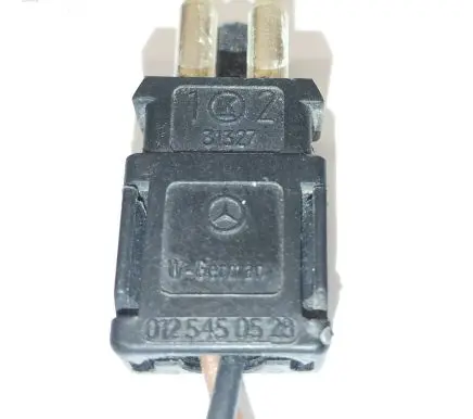 Mercedes-Benz E W124 other engine part 0125450528