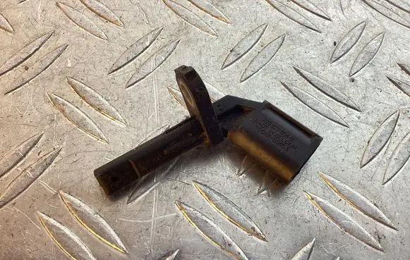Porsche Macan (95B) ABS rear brake sensor 95B927804B