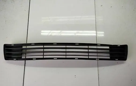 Toyota Urban Cruiser (XP110) Front bumper lower grill 53112-52340 5311252340