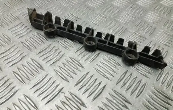 Skoda Fabia Mk2 (5J) Front bumper mounting bracket 5J6807393