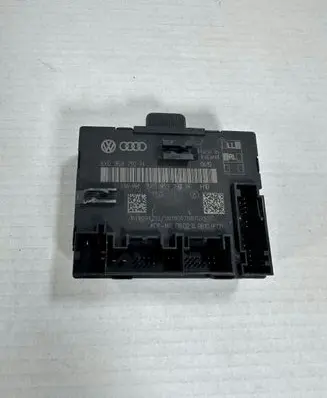 Audi Q3 8U Door control unit/module 8X0959792H