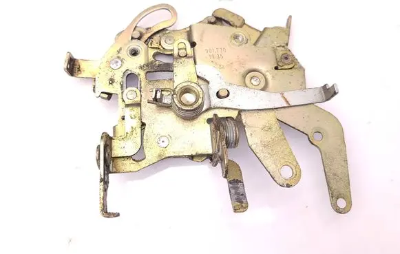Sliding door lock
