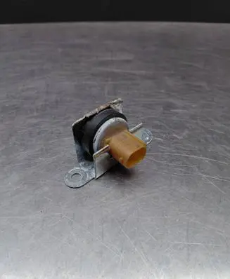 BMW 5 E60 E61 Acceleration sensor 6752866 4013B