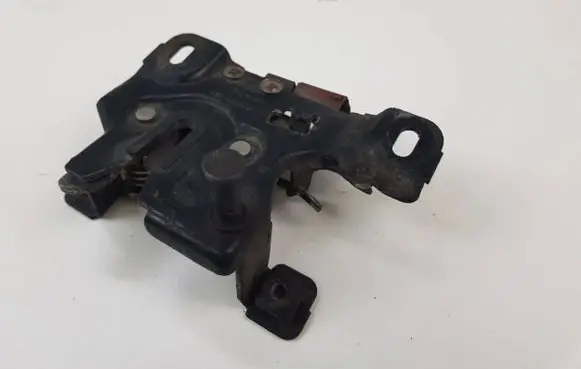 Audi A6 S6 C5 4B Engine bonnet/hood lock/catch 4B0823509