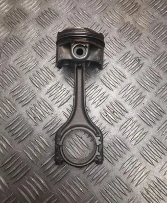 Volkswagen T-Roc Piston with connecting rod 04E198401AE
