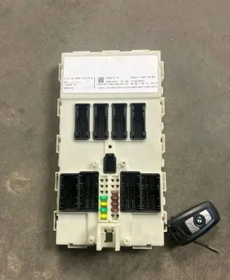 BMW 4 F32 F33 Comfort/convenience module 9395173 6164604543