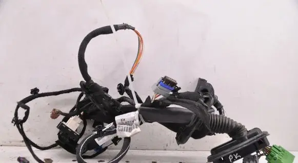 Citroen Berlingo Front door wiring loom 9828273980