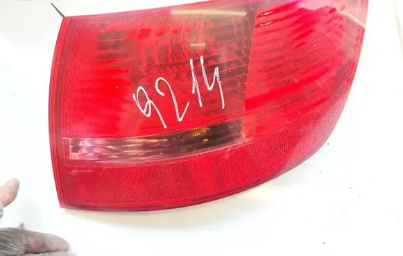 Audi A6 S6 C6 4F Rear/tail lights 89036920