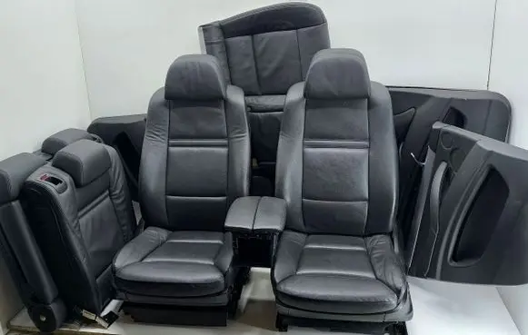 Seat set