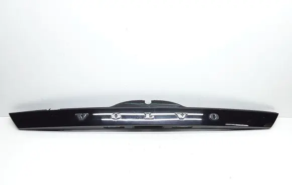Volvo V60 Trunk door license plate light bar 31253346