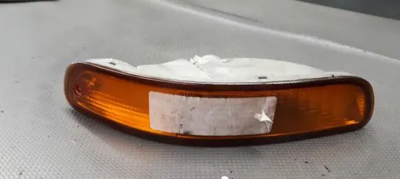 Toyota Corolla E110 Front indicator light